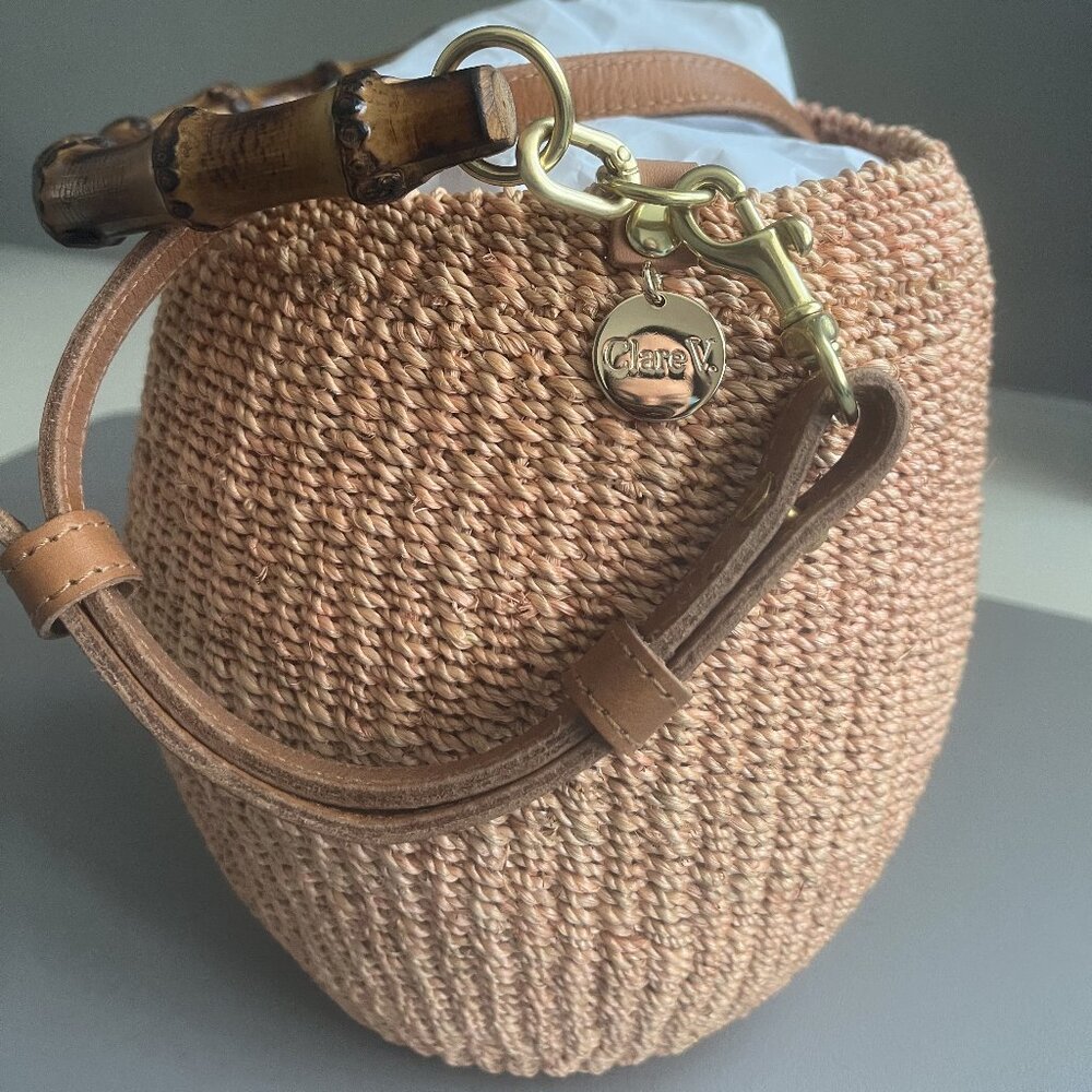 NWOT peachy pink Clare V pot de miel